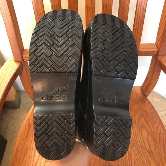 Dansko Black Iridescent Clogs, Size 42/11.5 - Picture 8 of 12
